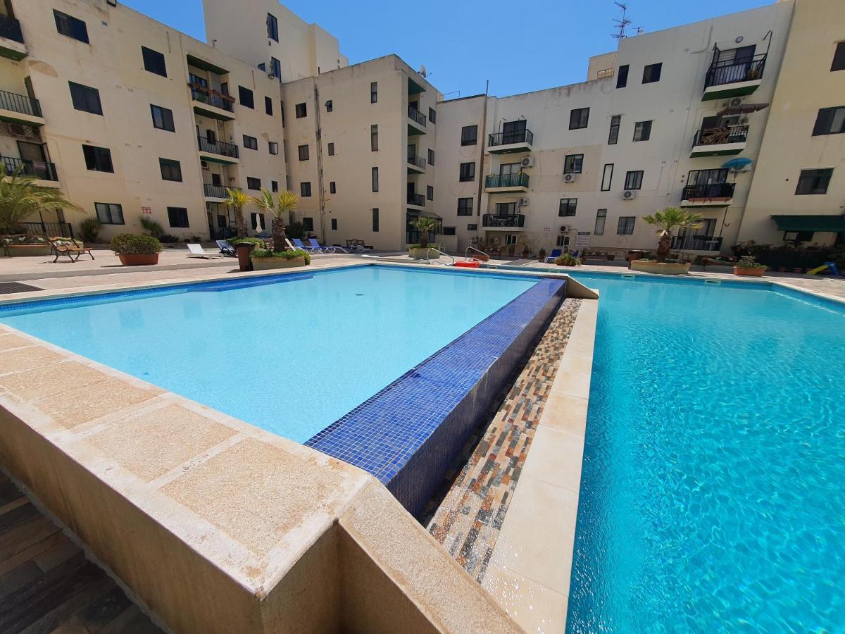 Pretty 2 Bedroom Apartment With Shared Pool St. Paul's Bay Exterior photo